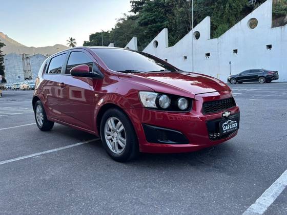 CHEVROLET SONIC 1.6 LT 16V FLEX 4P AUTOMÁTICO